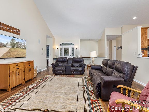 3rd image of 1816 Tiffany Shores Ct