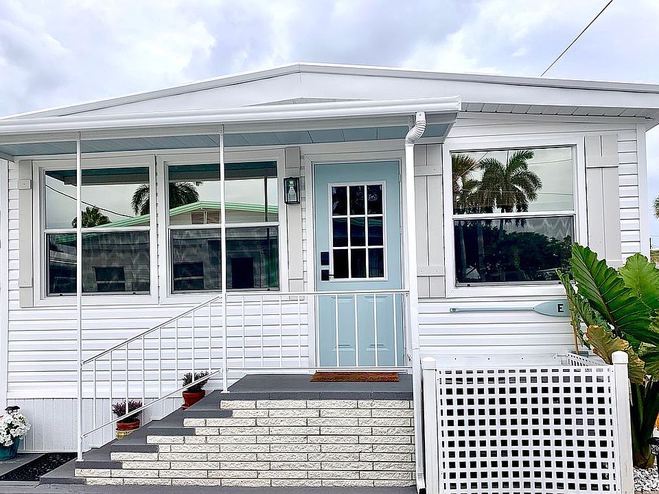 Front of home facing bay