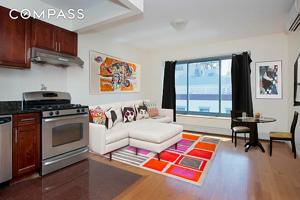 Rented by Compass | media 9