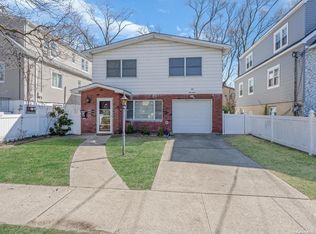 58 Graywood Rd, Port Washington, NY 11050