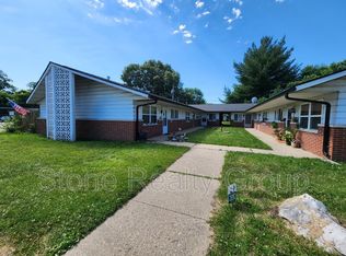 676 Delaware Ave APT 30, Terre Haute, IN 47804