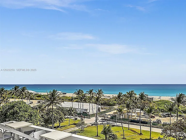 1052 Ocean Dr #C203 — Photo 27