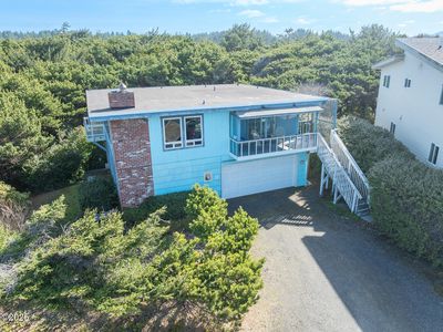 1377 SW Seawoods Ter, Waldport, OR, 97394