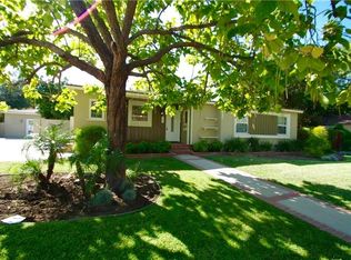 6537 Hanna Ave, Woodland Hills, CA 91303