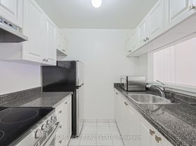 485 Kingston Rd