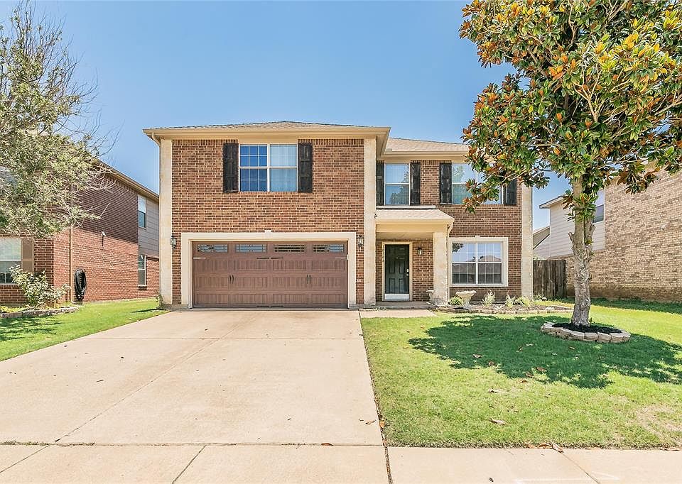 1st image of 10708 Emerald Park Ln