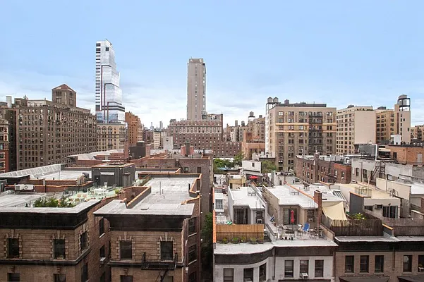 Rented by Olshan Realty | media 4