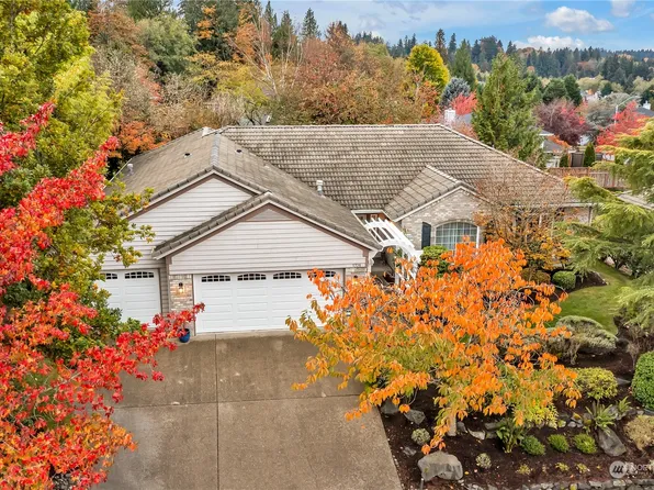 1708 Crystal Lane Loop SE, Puyallup, WA 98372