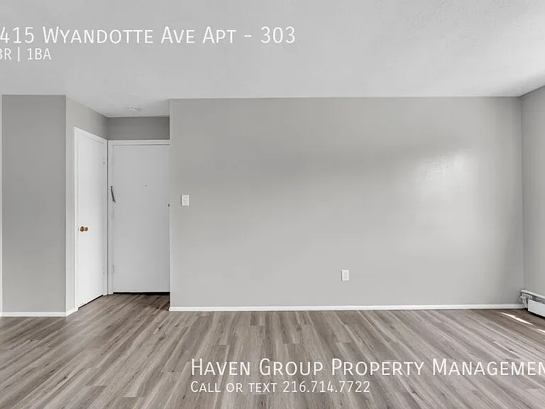 1415 Wyandotte Ave #303 — Photo 4