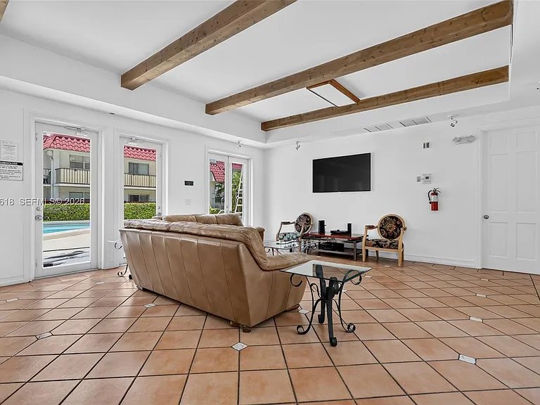 6709 N Kendall Dr #220 — Photo 24