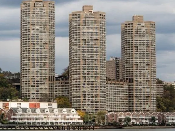 7002 Blvd East image 26 of 31