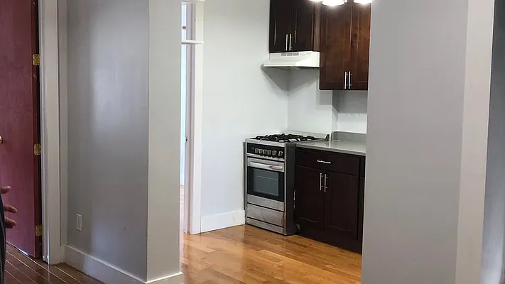 Rented by Nooklyn NYC LLC | media 6