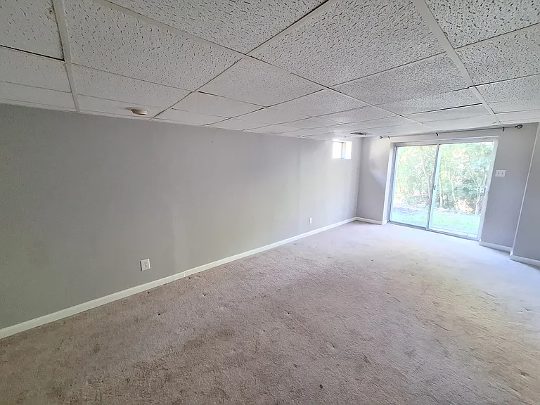 1502 Glenn Brooke Woods Cir — Photo 12