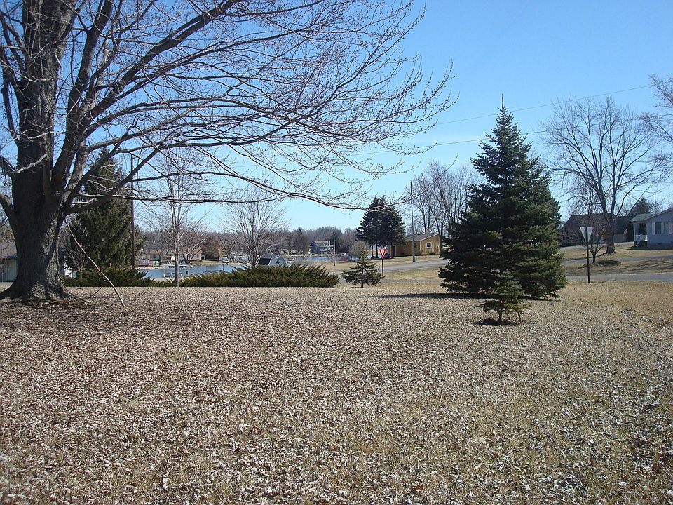 1st image of 14308 W Diane Dr