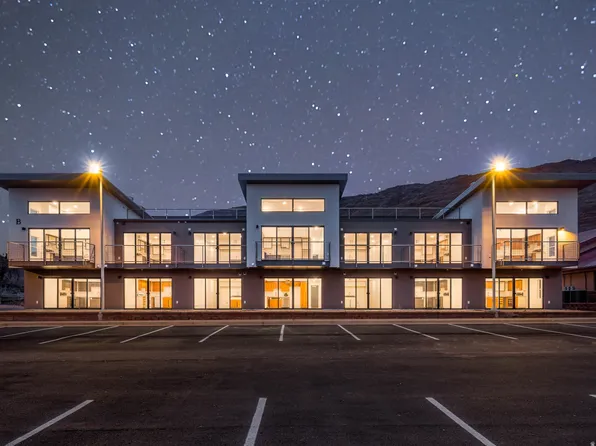 443 Kane Creek Blvd #B-208, Moab, UT 84532