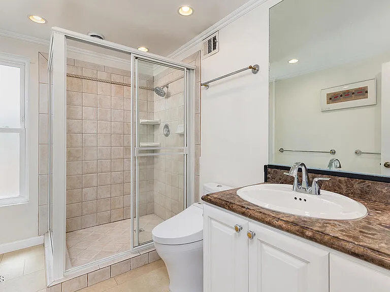 245 Hillside Rd — Photo 17