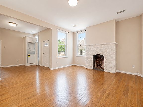 5th image of 5 Oak St #2