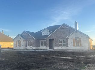 345 Cobb Rd, Leonard, TX 75452