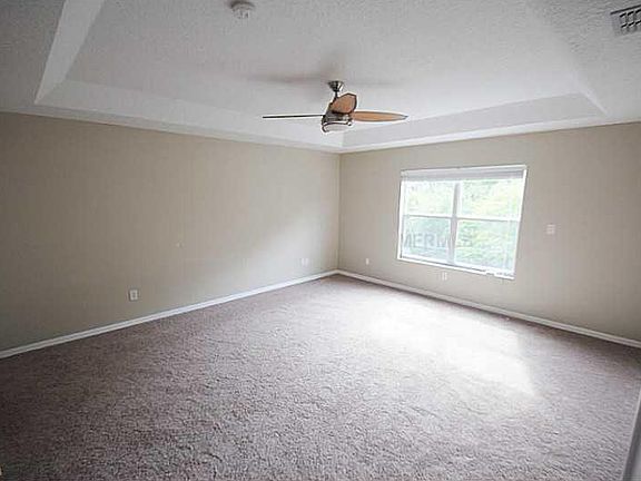 5th image of 1824 Amaryllis Cir