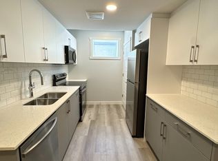 8023 Cedric Mah Rd NW #BASEMENT, Edmonton, AB T5G 2Z5