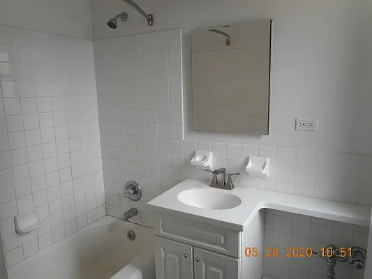 Rented by Compass | media 10