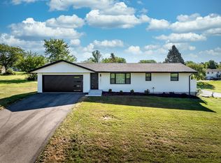 1281 Pier Dr, Davis, IL