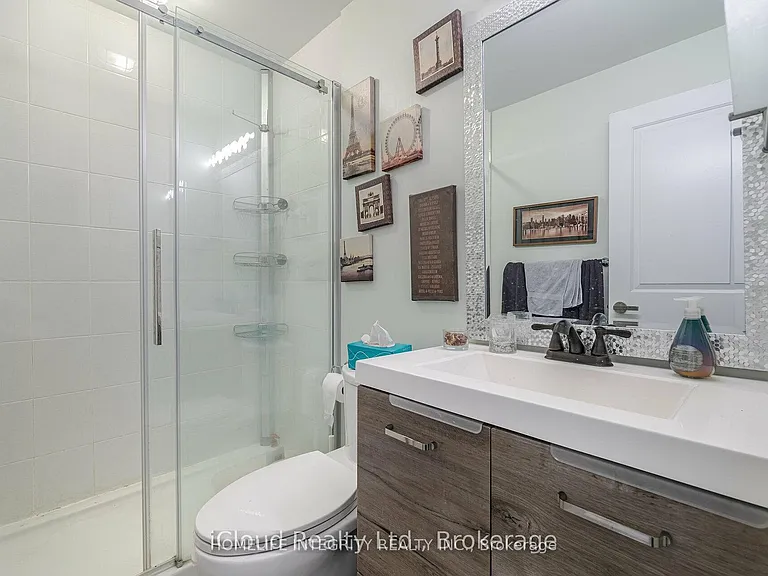 69 Boyne St #402 — Photo 12