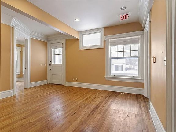 5th image of 1208 James St #3
