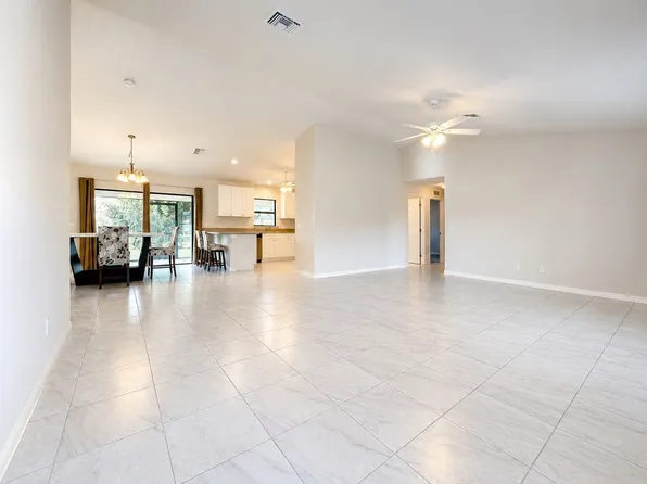 440 NW 1st Ter, Cape Coral, FL 33993
