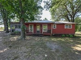 58252 S 705th Rd, Watts, OK 74964