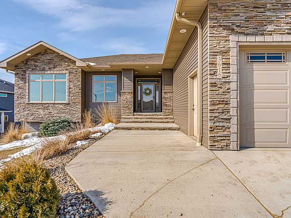 2nd image of 3616 Valley Dr
