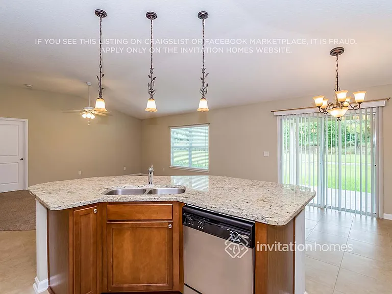 345 N Bellagio Dr — Photo 7
