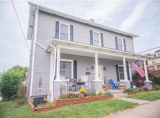 321 4th St, Irwin, PA 15642