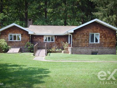 961 Torbert Ln, Jersey Shore, PA, 17740