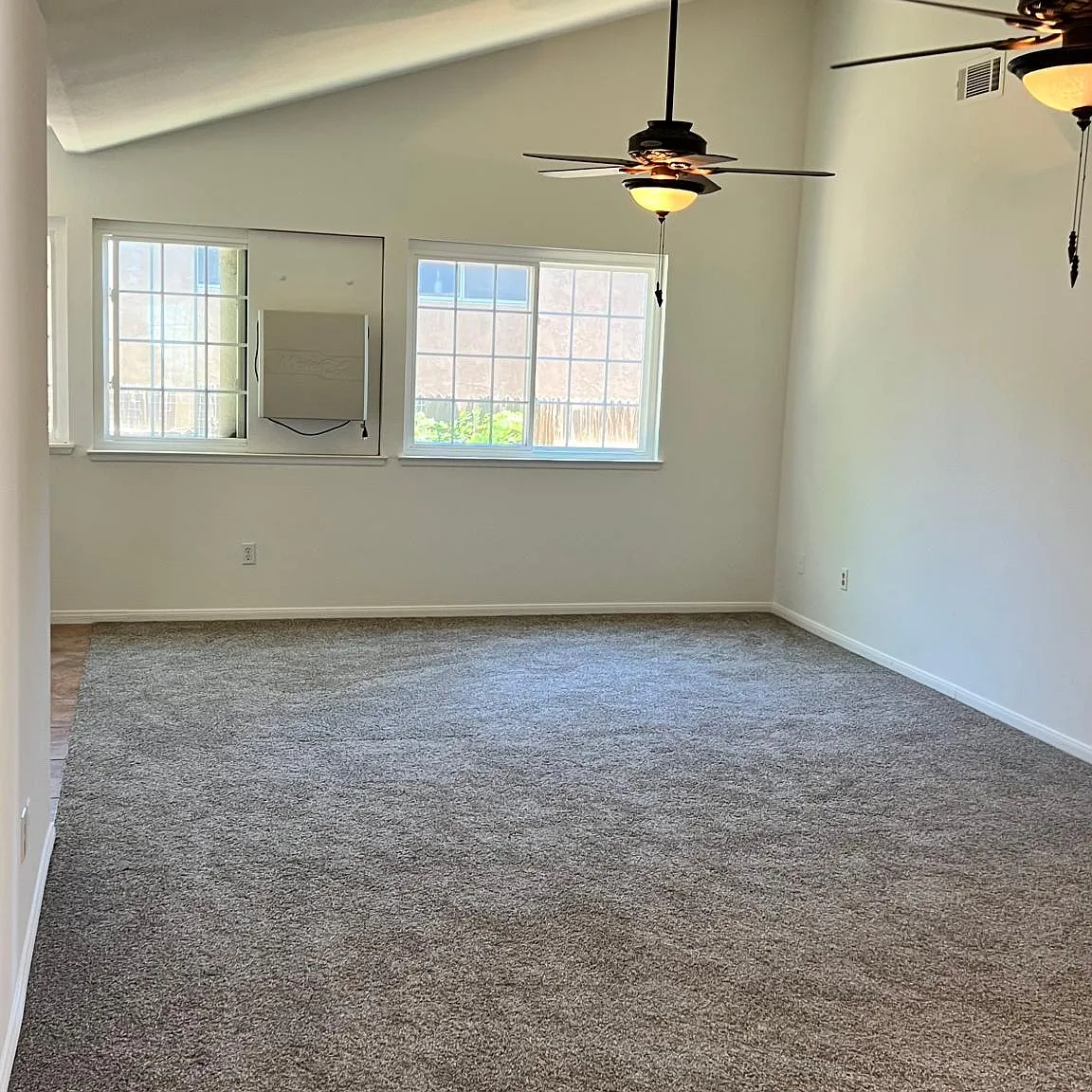 4 bed, 1497 sqft, $2,750 — Photo 3