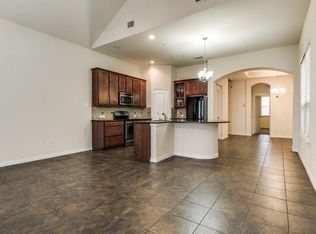 1955 Longmeadow Hill Dr, Irving, TX 75063