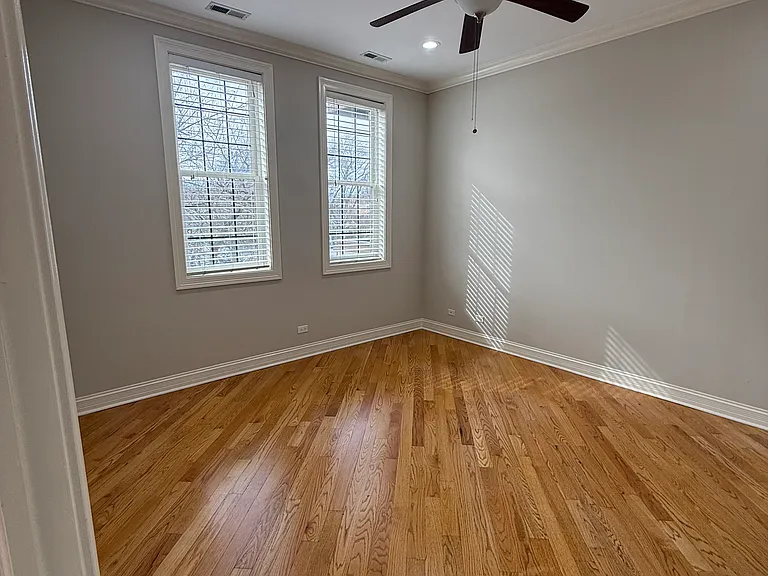 2338 W Morse Ave #4A — Photo 16