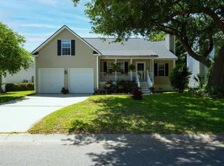 425 Planters Trace Dr, Charleston, SC 29412
