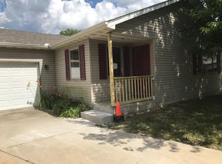 350 Rickenbacker Ct, Valparaiso, IN 46385