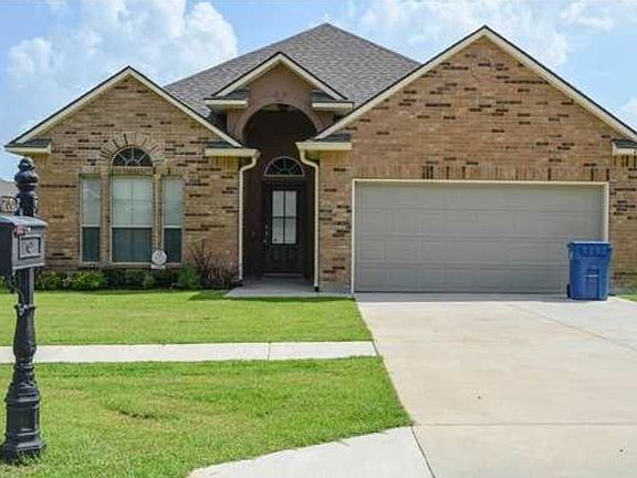 2nd image of 206 Arsenal Dr