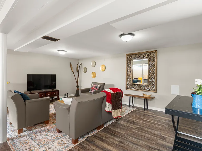Summit Dr — Photo 19
