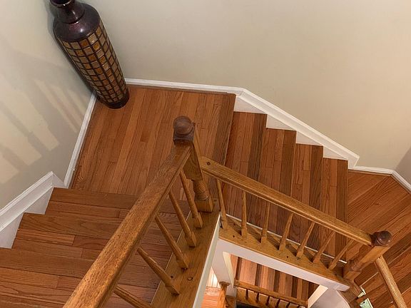 5th image of 8507 Woodland Manor Dr