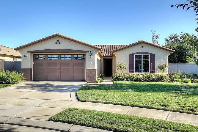1st image of 2406 Gardenstone Pl
