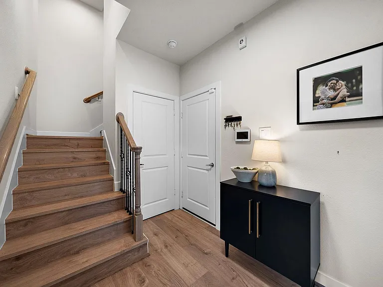 4508 Trevor Park Ln — Photo 6
