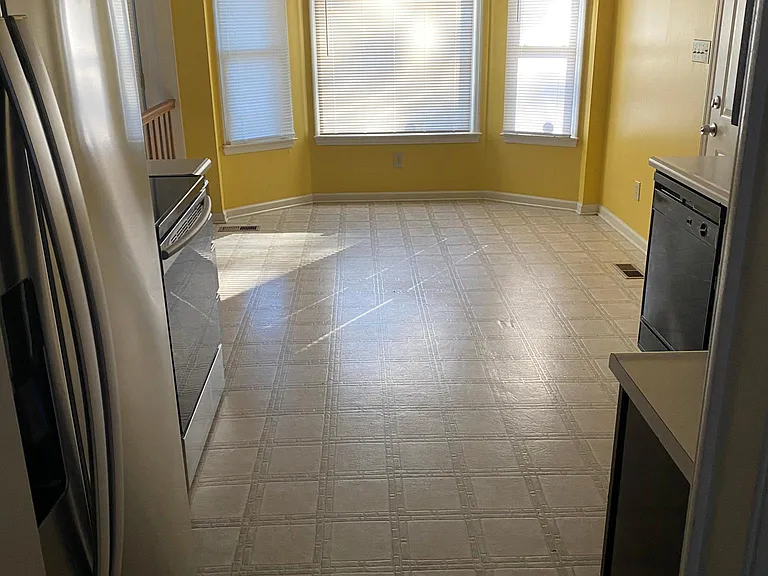 7909 Sumter Pl — Photo 6