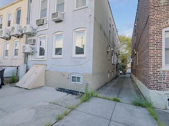 3rd image of 5962 61st Street