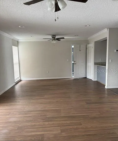 673 Haven Pl #673 — Photo 4