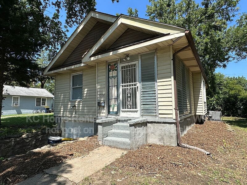 1st image of 3708 E 72nd St