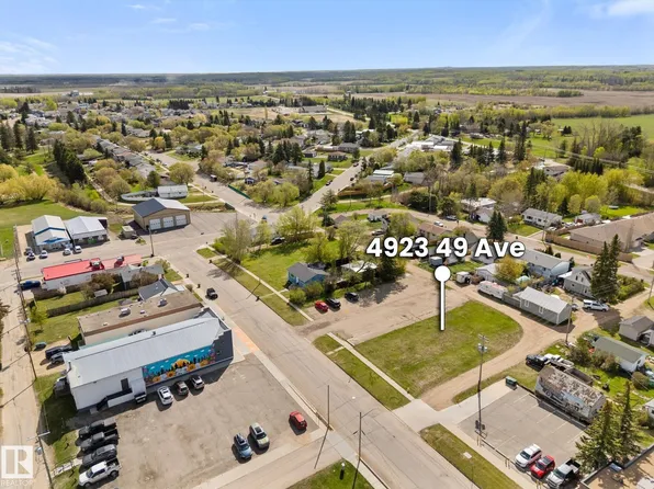 4923 49th Ave, Onoway, AB T0E 1V0
