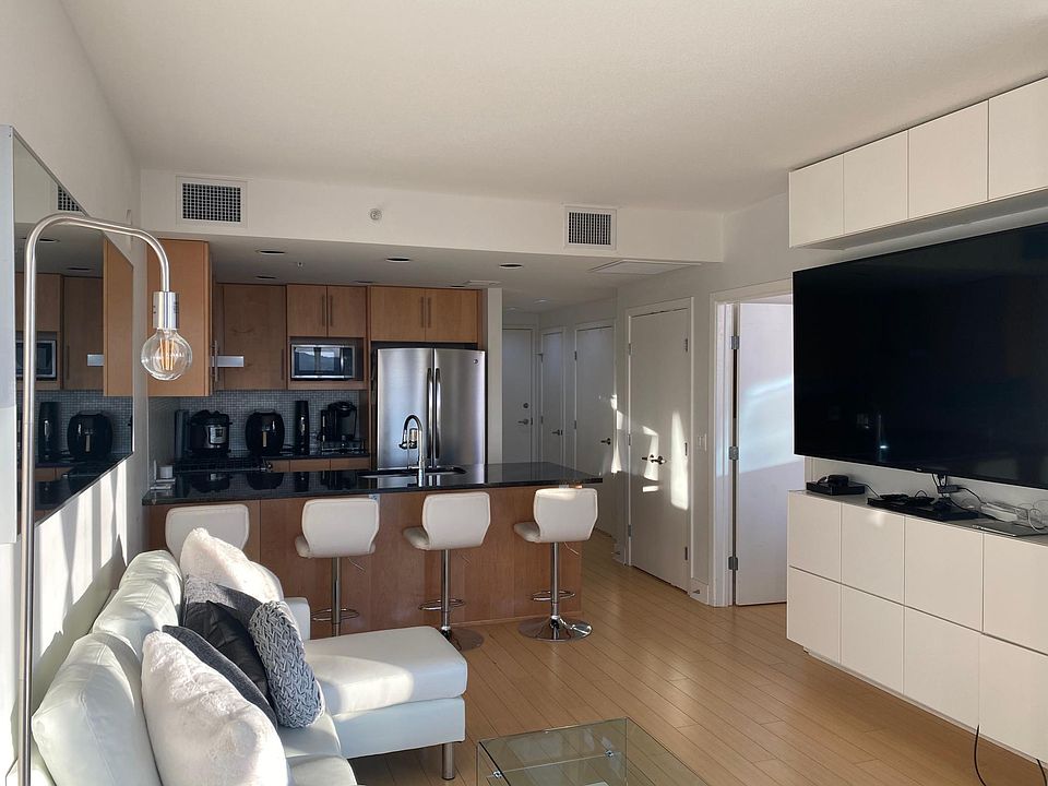 1st image of 300 Bowie St APT 706